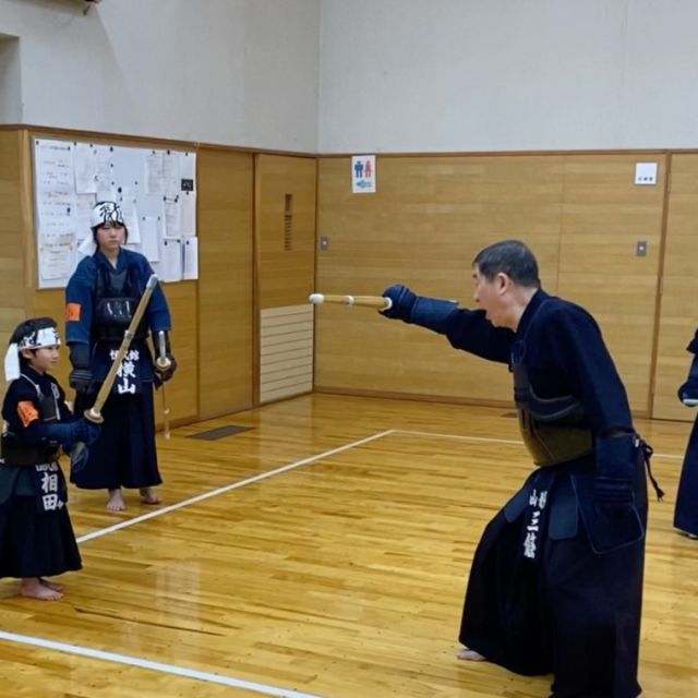 少年の部の幼稚園児から中学生の子供たちは、寒さに負けず、元気に稽古に励んでいます。

#米沢恒武館 #剣道